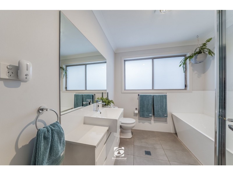 120 Donovan Boulevard, Gregory Hills NSW 2557