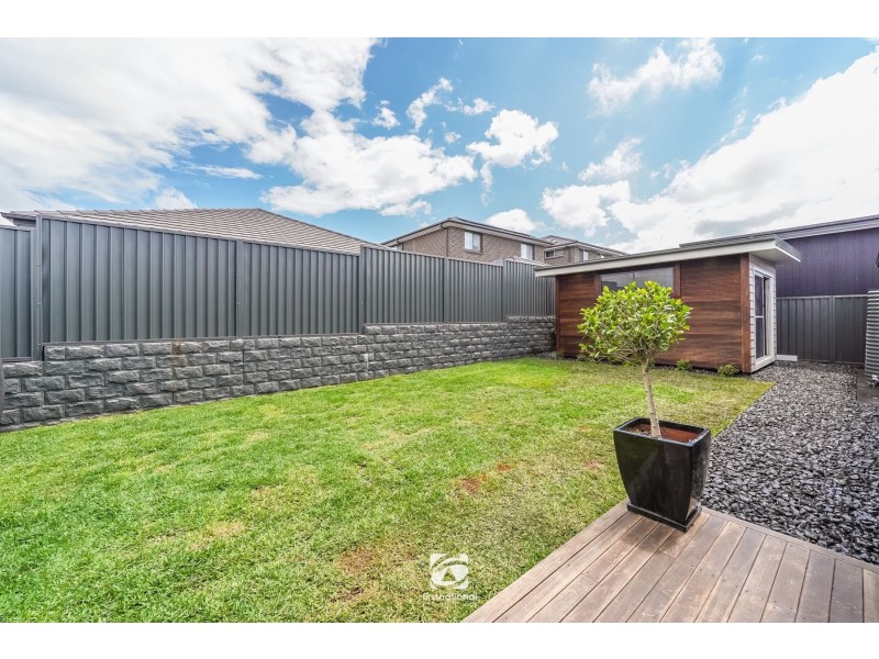 120 Donovan Boulevard, Gregory Hills NSW 2557