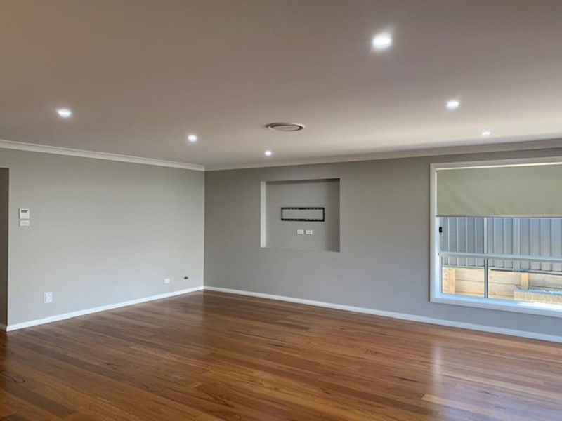 13 Brunero Street, Elderslie NSW 2570