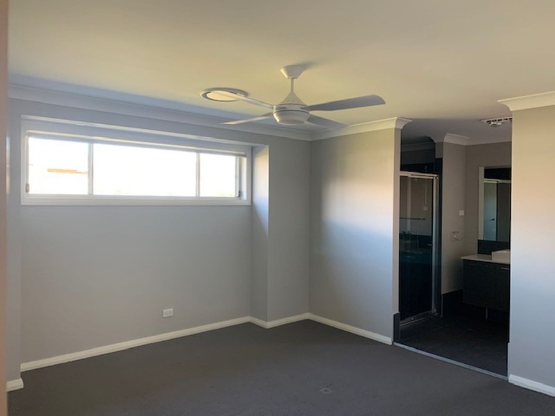 13 Brunero Street, Elderslie NSW 2570