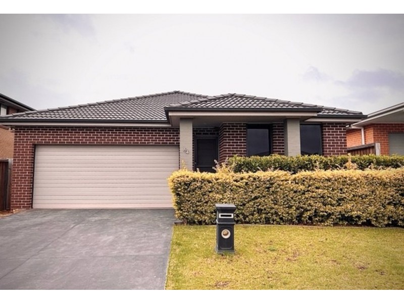 64 Bagnall Street, Gregory Hills NSW 2557