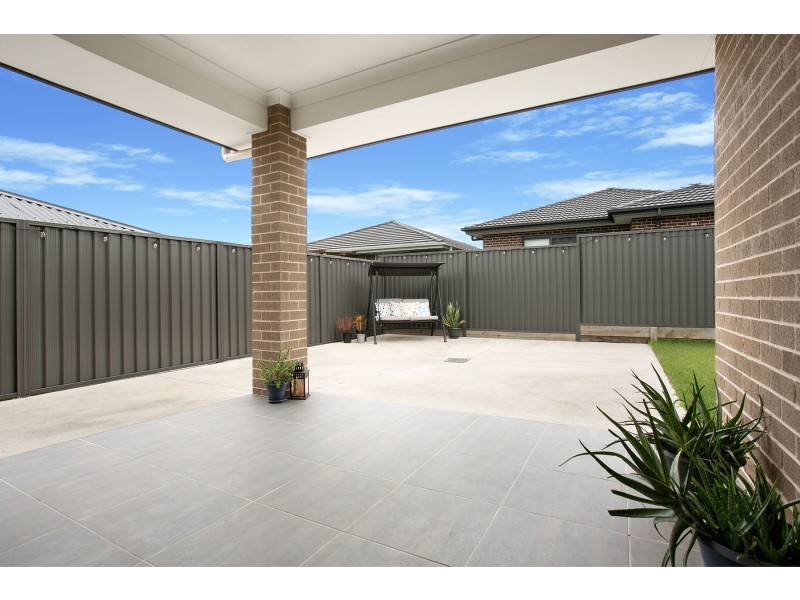 72 Richmond Road, Oran Park NSW 2570