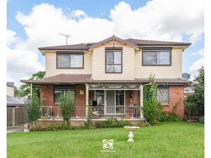 54 Graham Avenue, Casula NSW 2170