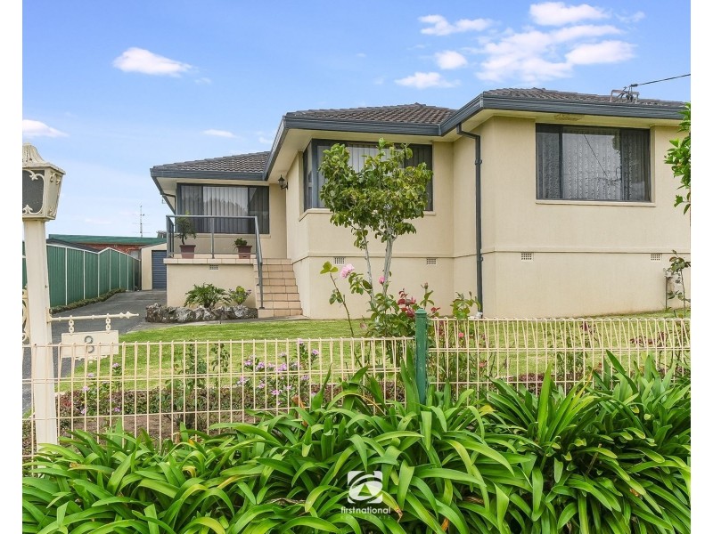 8 Winter Avenue, Mount Warrigal NSW 2528