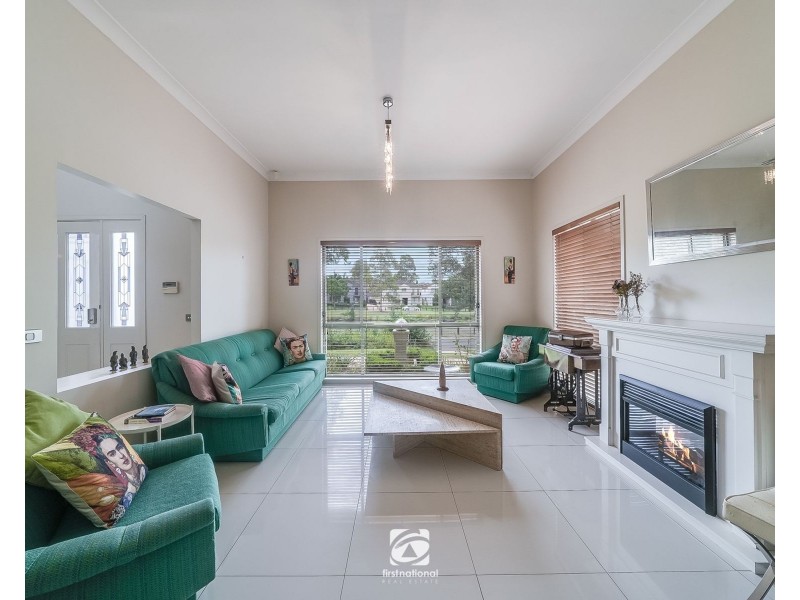 15 The Rapids, Mount Annan NSW 2567
