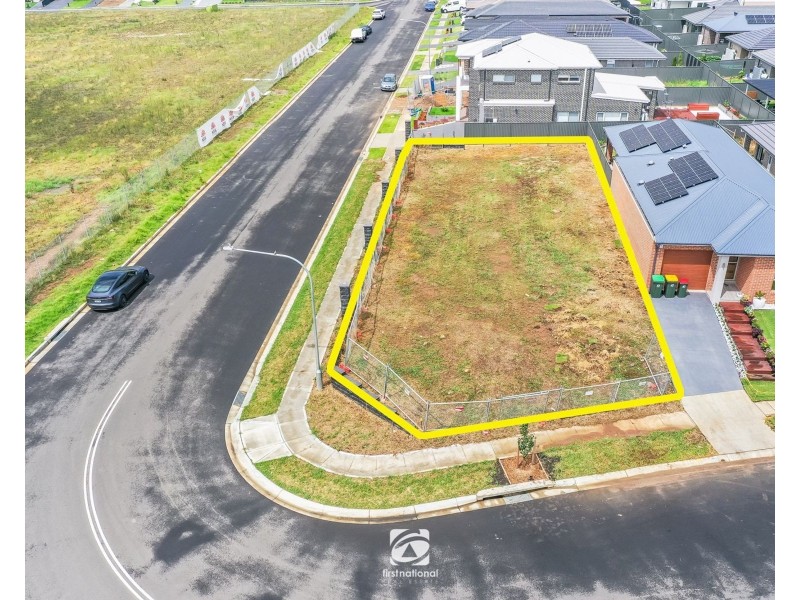 49 Wallarah Circuit, Gregory Hills NSW 2557