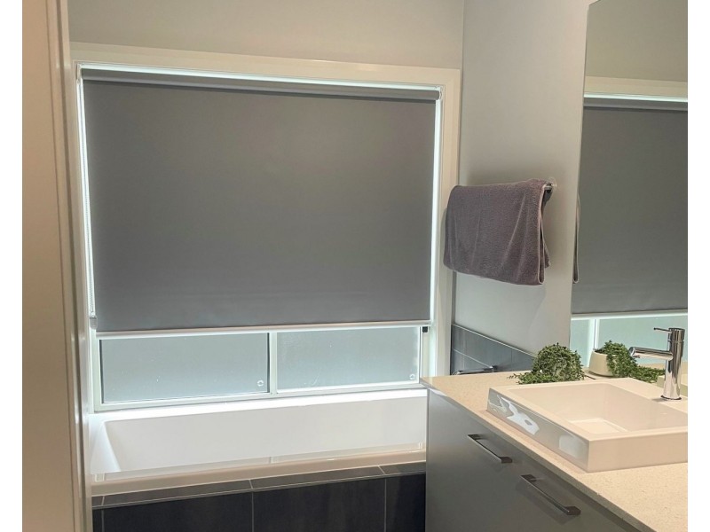 33 Neville Street, Oran Park NSW 2570