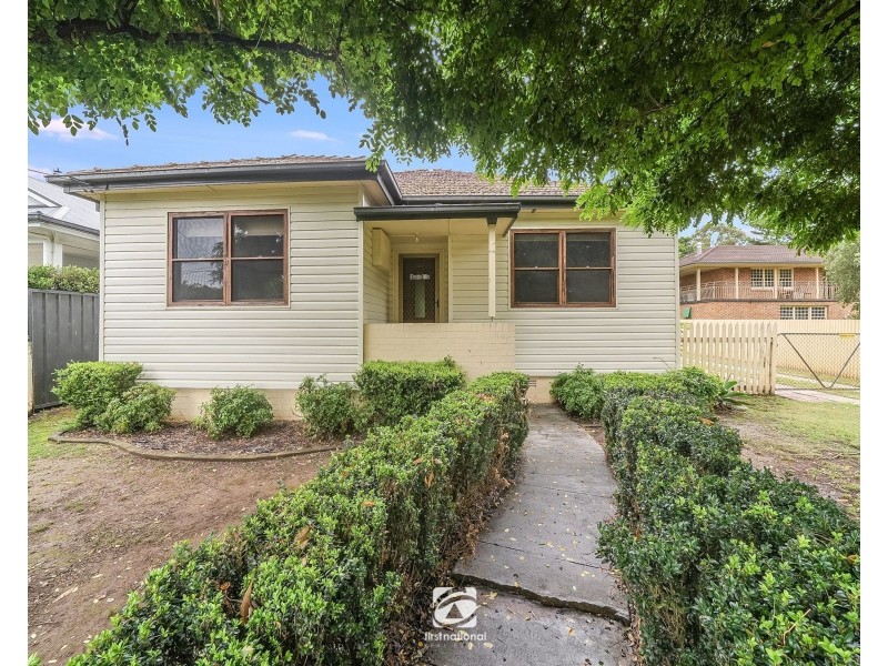 16 Edward Street, Camden NSW 2570