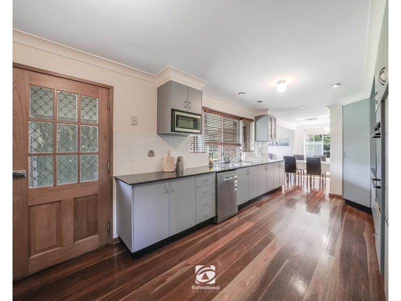52  Pinaroo Cres, Bradbury NSW 2560