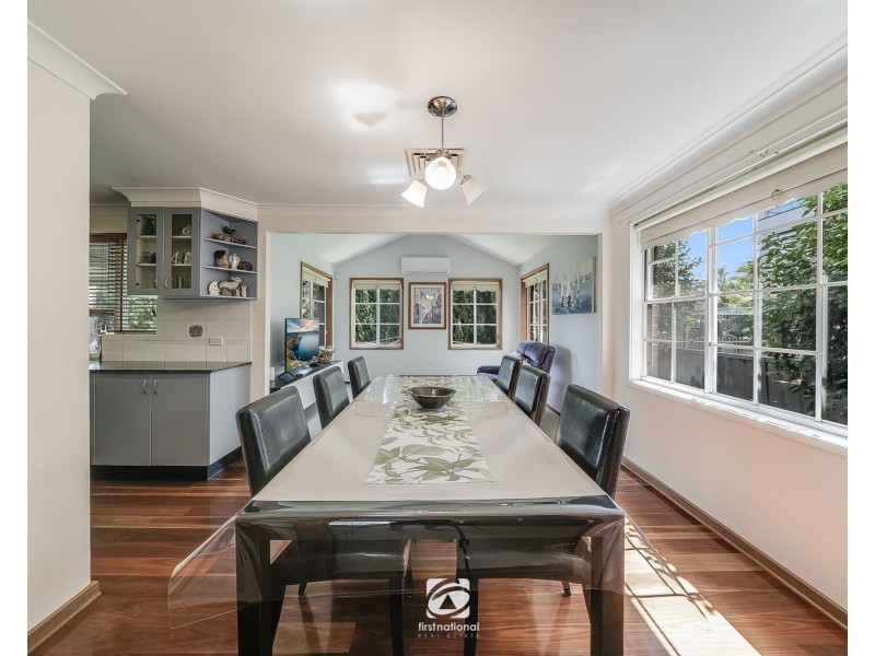 52  Pinaroo Cres, Bradbury NSW 2560