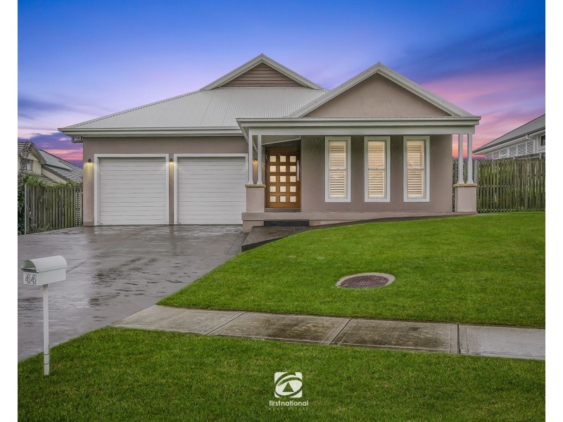 44  Rheinbergers Cct, Elderslie NSW 2570