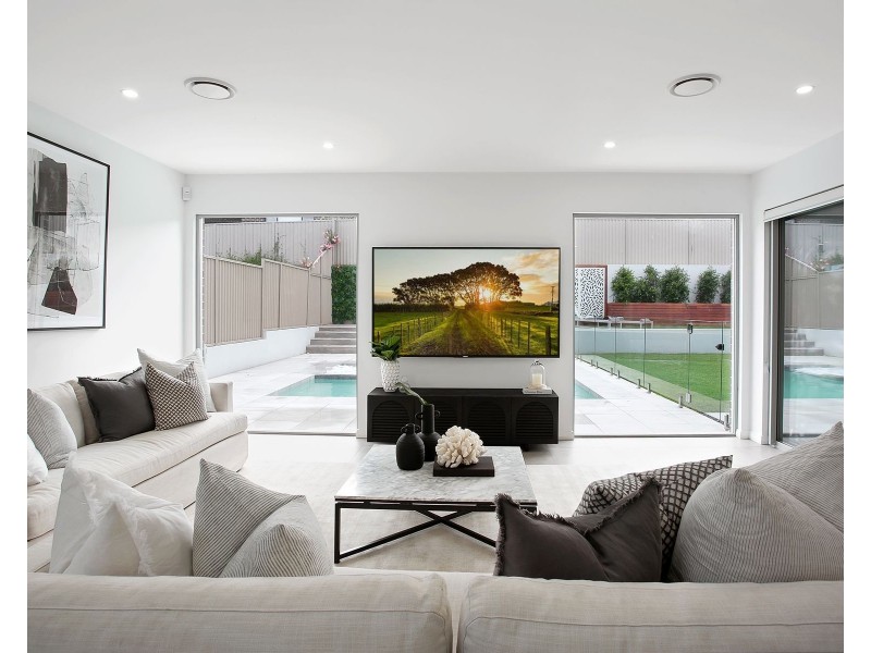 7 Vane Close, Harrington Park NSW 2567