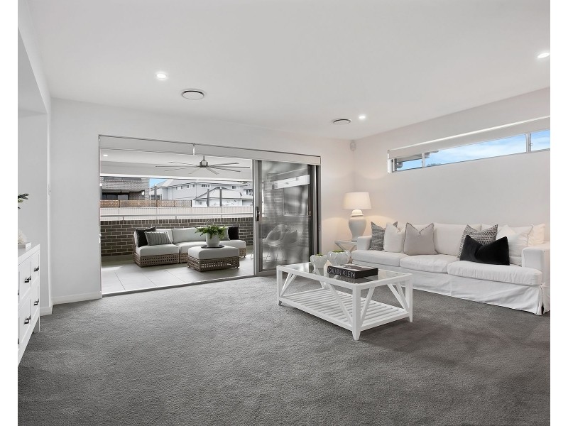 7 Vane Close, Harrington Park NSW 2567