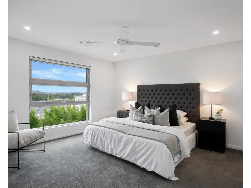 7 Vane Close, Harrington Park NSW 2567