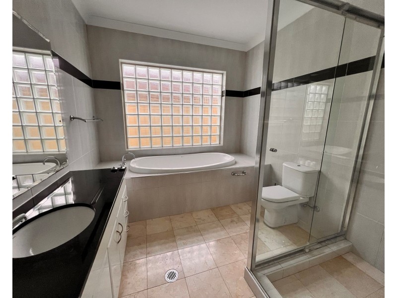 21 Turbott Ave, Harrington Park NSW 2567