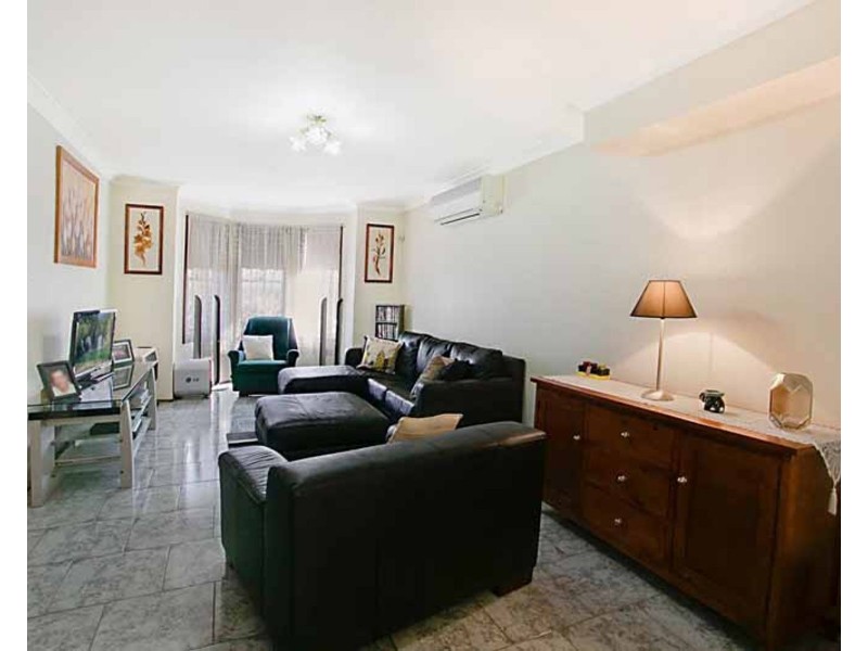 20 Southdown Road, Elderslie NSW 2570