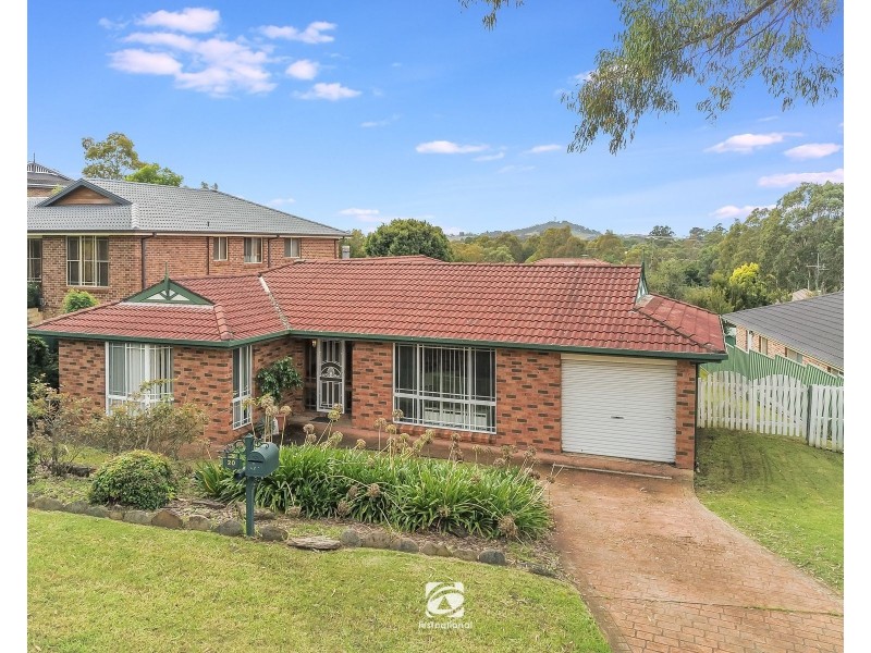 20  Smith Place, Mount Annan NSW 2567