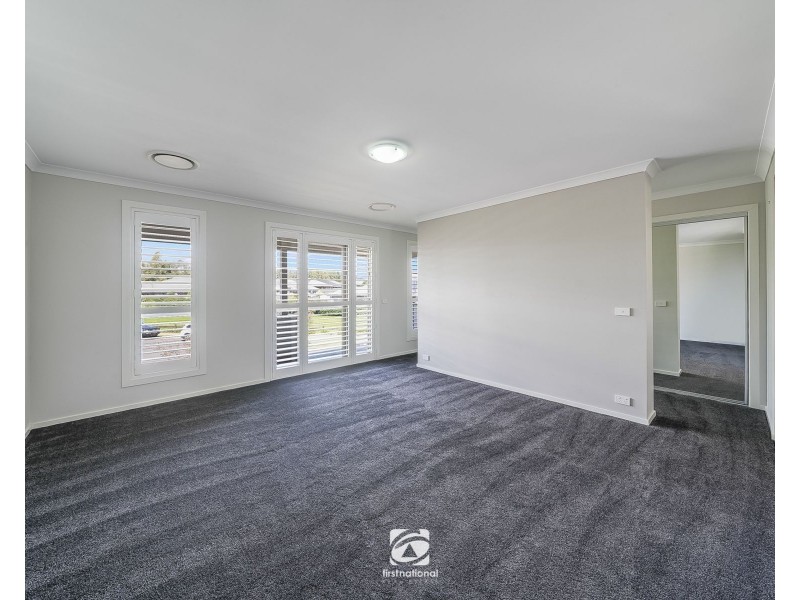 6 Benalla Cove, Harrington Park NSW 2567