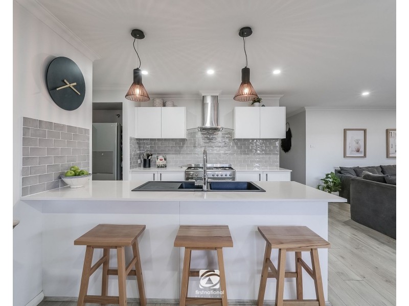 25 Abbott St, Spring Farm NSW 2570
