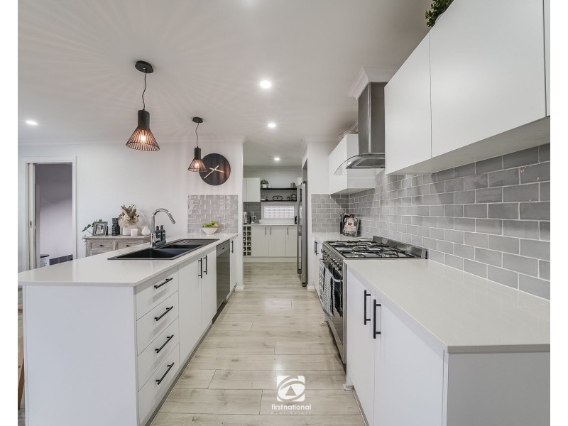 25 Abbott St, Spring Farm NSW 2570