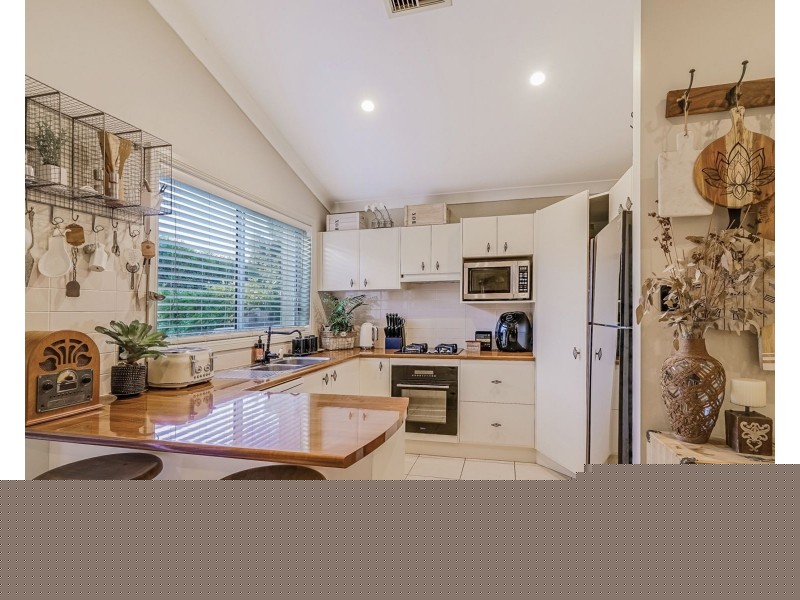 27 Tristania Street, Mount Annan NSW 2567