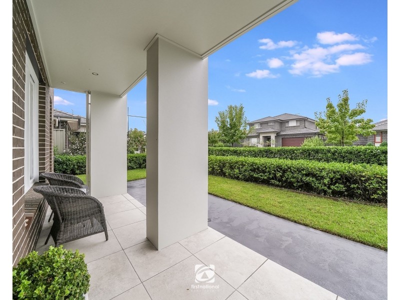 15 Jenolan Cct, Harrington Park NSW 2567