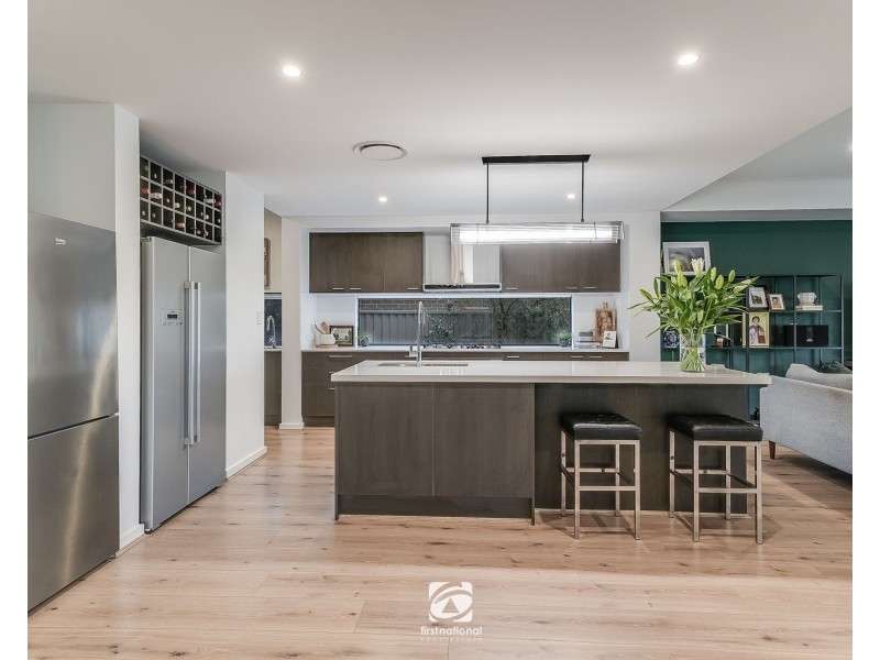 15 Jenolan Cct, Harrington Park NSW 2567