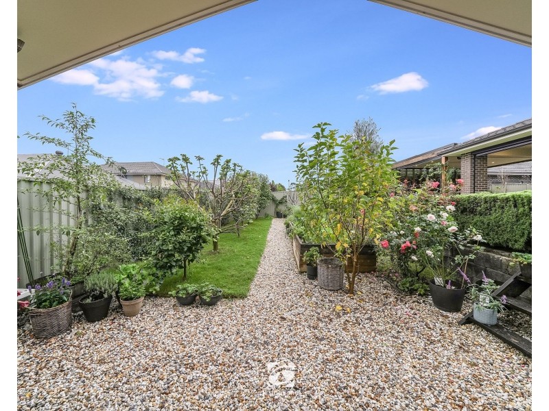 15 Jenolan Cct, Harrington Park NSW 2567