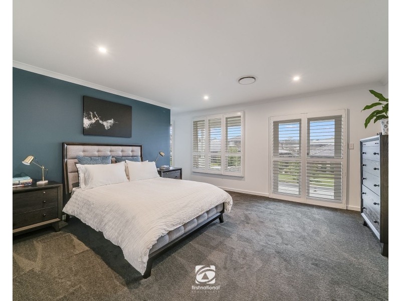 15 Jenolan Cct, Harrington Park NSW 2567