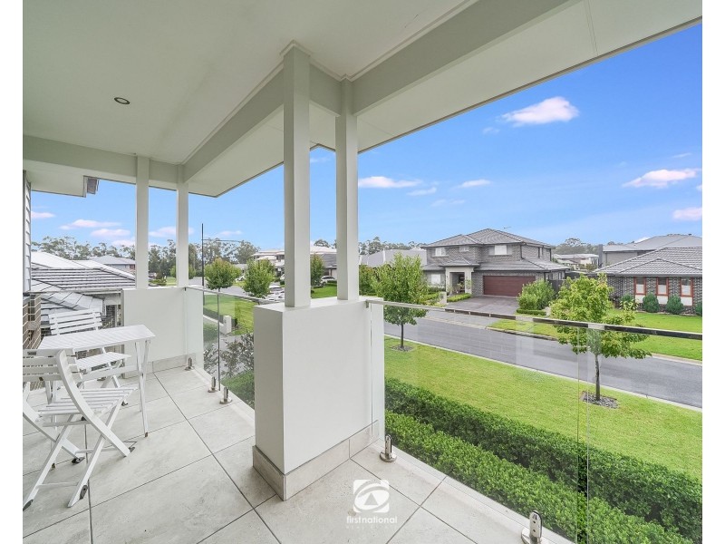 15 Jenolan Cct, Harrington Park NSW 2567