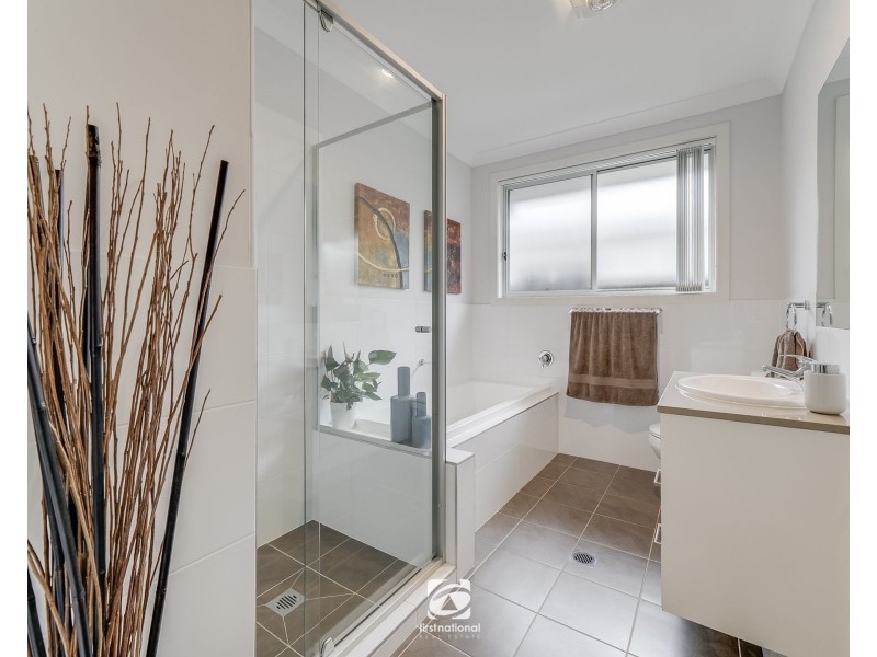 35 Garton Road, Spring Farm NSW 2570
