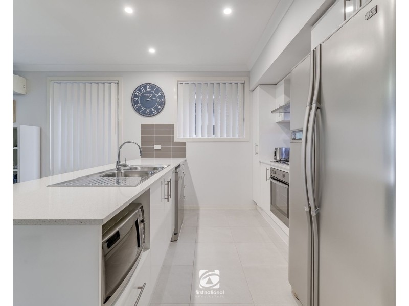 35 Garton Road, Spring Farm NSW 2570