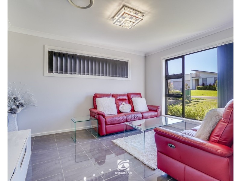 5 Garner Road, Spring Farm NSW 2570