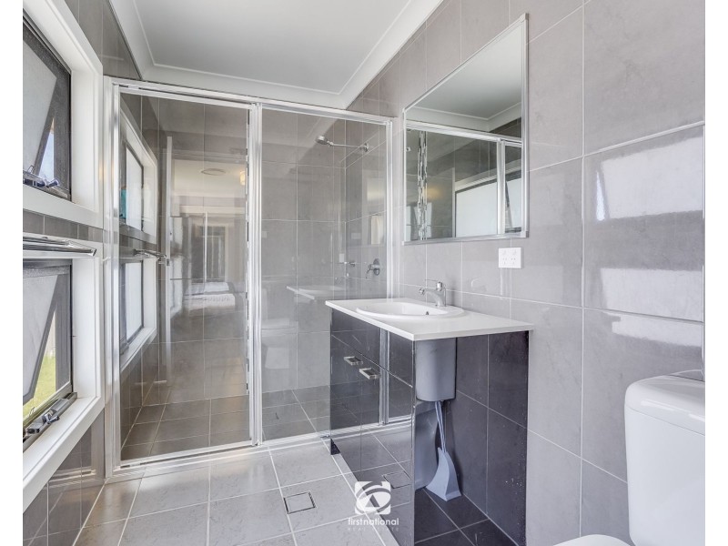 5 Garner Road, Spring Farm NSW 2570