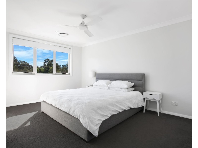 39 Pioneer Street, Gregory Hills NSW 2557