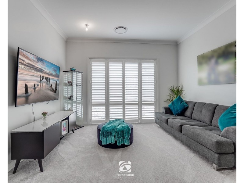 4 Emmaline Avenue, The Oaks NSW 2570