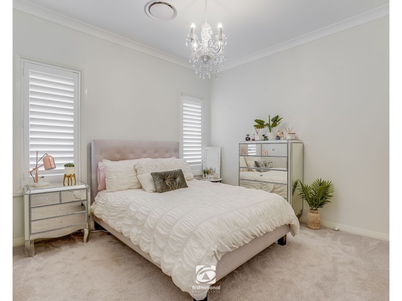 4 Emmaline Avenue, The Oaks NSW 2570