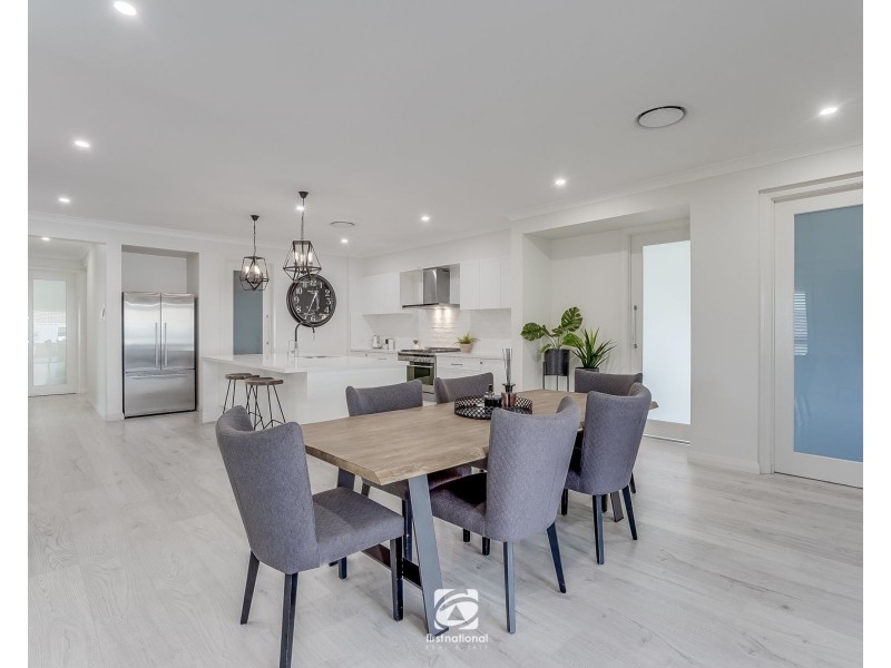 4 Emmaline Avenue, The Oaks NSW 2570