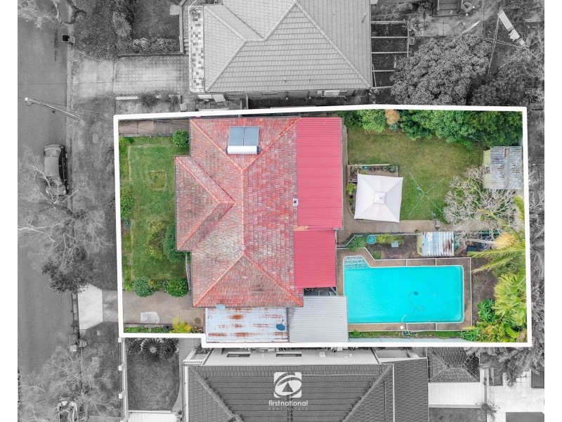 11 Rainbow Crescent, Kingsgrove NSW 2208