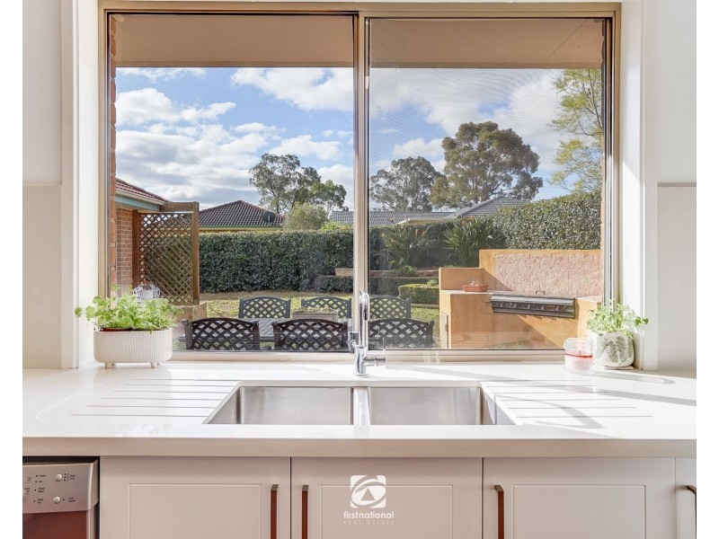 18 Packenham Place, Mount Annan NSW 2567