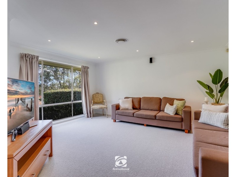 18 Packenham Place, Mount Annan NSW 2567