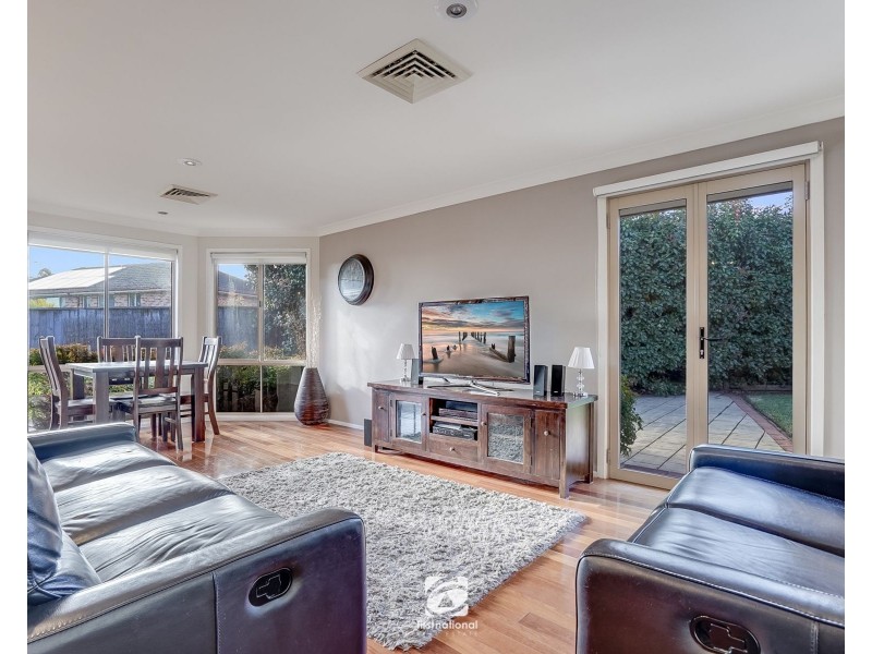 7 Craven Place, Mount Annan NSW 2567