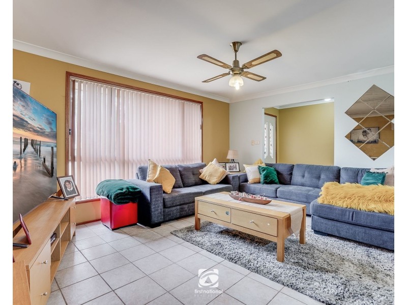 10 Rae Place, Currans Hill NSW 2567