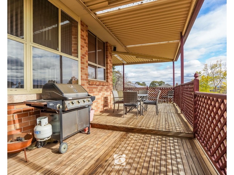 10 Rae Place, Currans Hill NSW 2567
