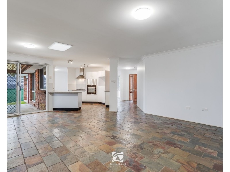 20  Smith Place, Mount Annan NSW 2567