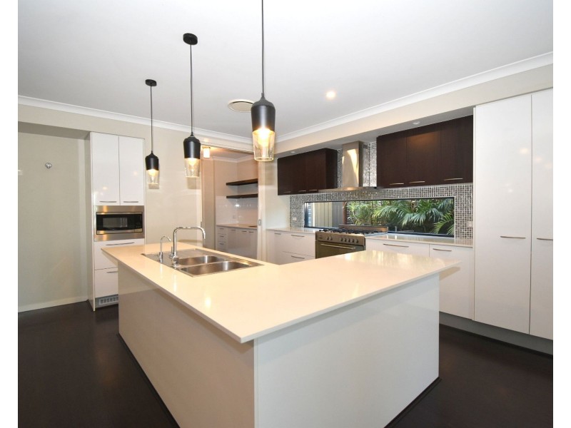 30 Cameron Circuit, Harrington Park NSW 2567