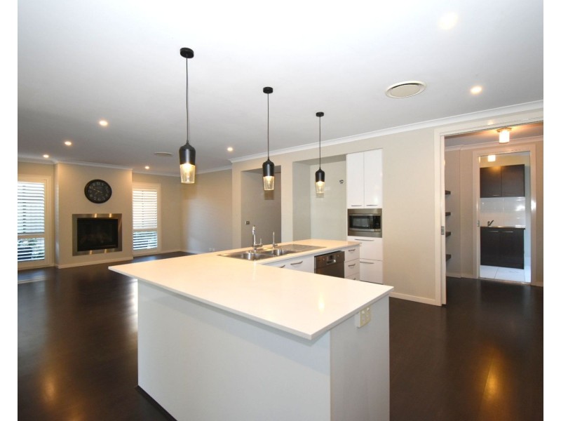 30 Cameron Circuit, Harrington Park NSW 2567