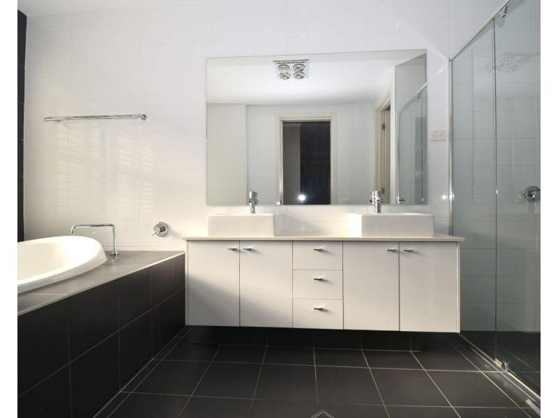 30 Cameron Circuit, Harrington Park NSW 2567