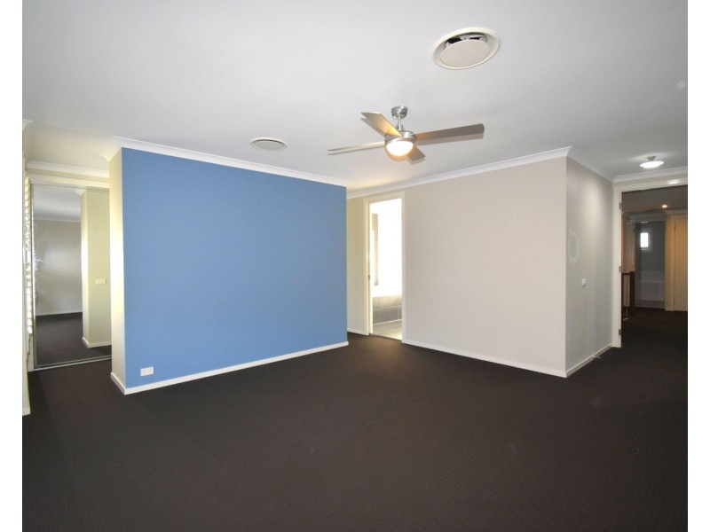 30 Cameron Circuit, Harrington Park NSW 2567