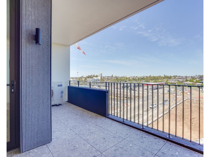 4.07/2 Fordham Way, Oran Park NSW 2570